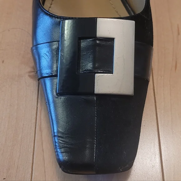 Shoes - Picture 4 of 4